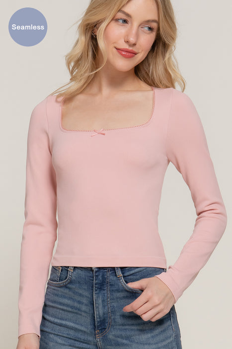 WIDE ROUND NECK w/BOW SEAMLESS TOP
