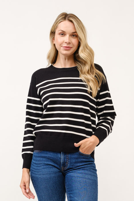 Round Neck Stripe Pull Over
