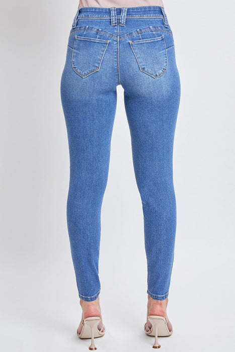 Mid Rise Sustainable Wannabettabutt Skinny Jeans