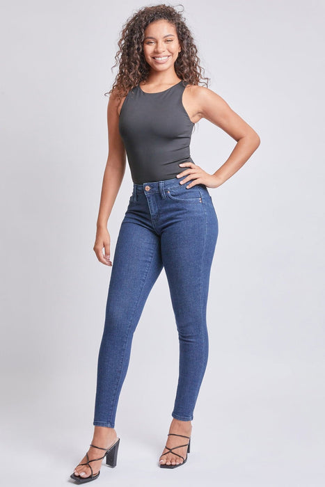 Mid Rise Sustainable Wannabettabutt Skinny Jeans