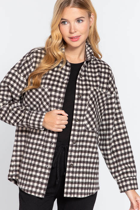 BUTTON DOWN PLAID SHACKET