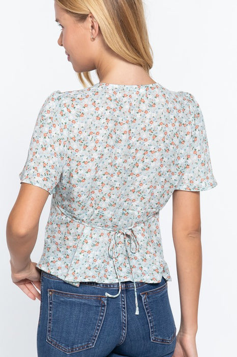 RUFFLE SHORT SLEEVE FLORAL SAGE TOP